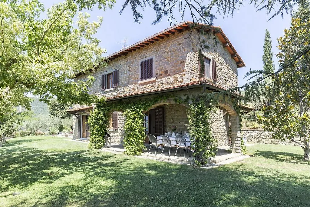 Villa Ai Cedri Cortona Italy